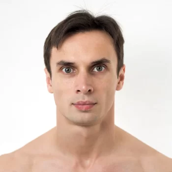 Cuello-completo-delineado-de-barba.webp